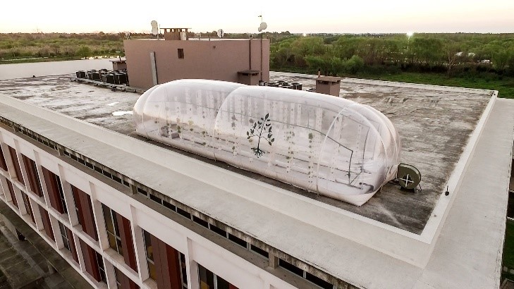 inflatable greenhouse Laurus