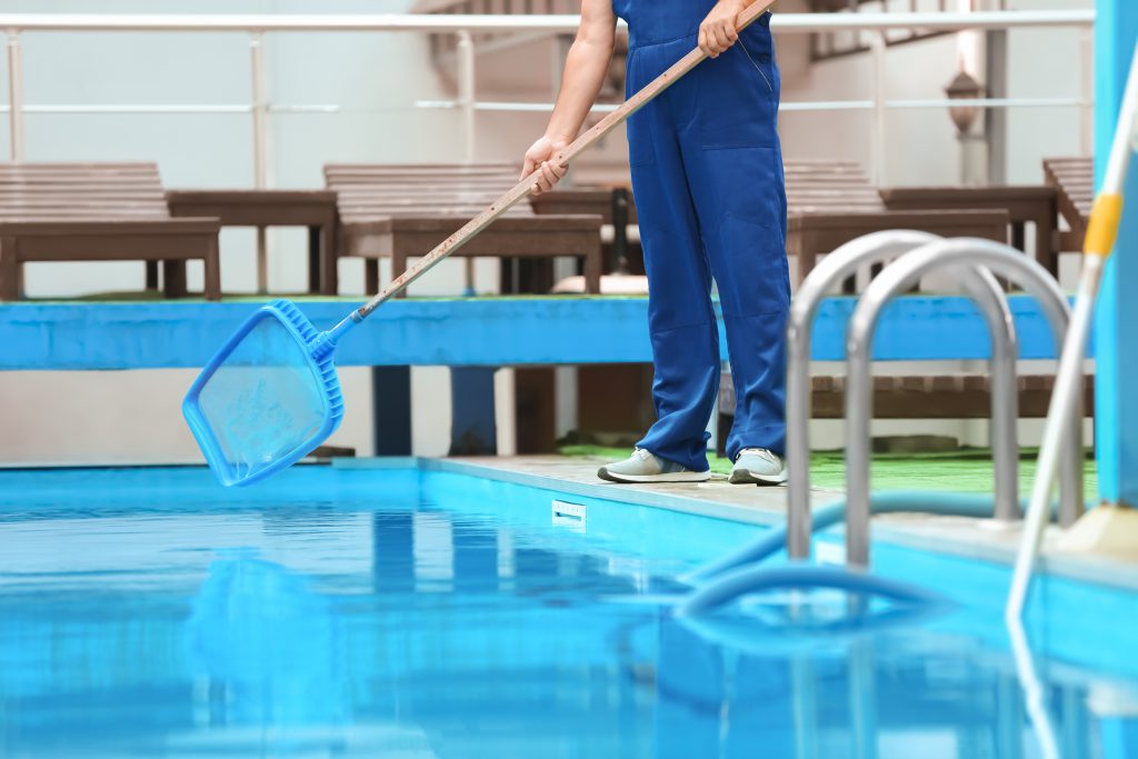 Pool-Cleaning-Service