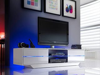 clean a white TV stand