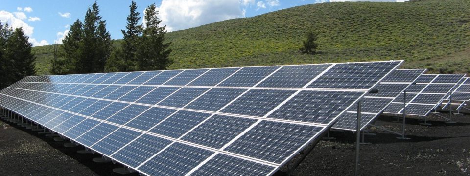 solar panels generate power