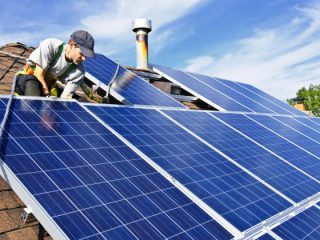 hiring a residential solar company