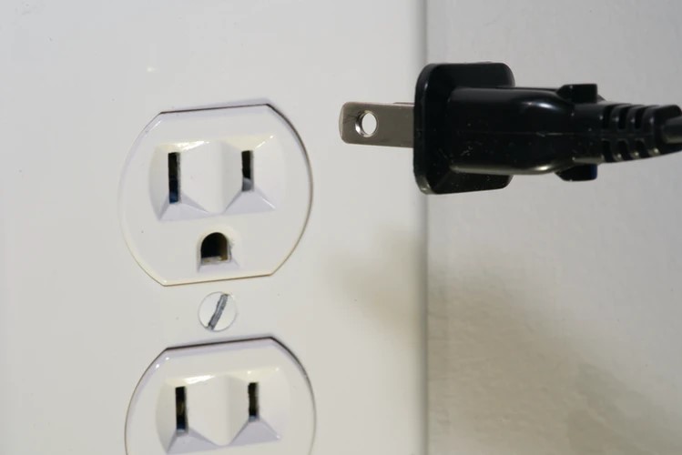 how to protect kids from electrical hazards