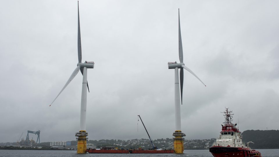 floating wind turbines