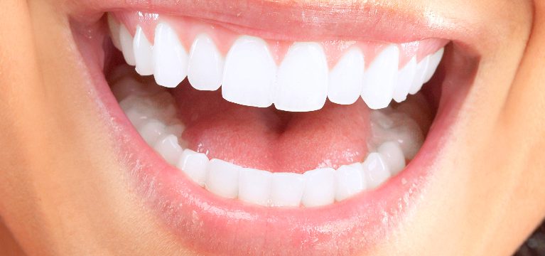 tips for removing stains on teeth