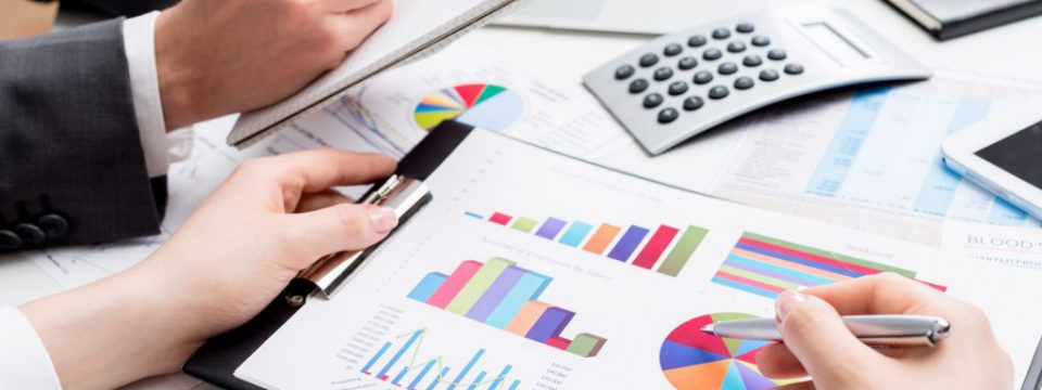 what to know before hiring an accounting firm