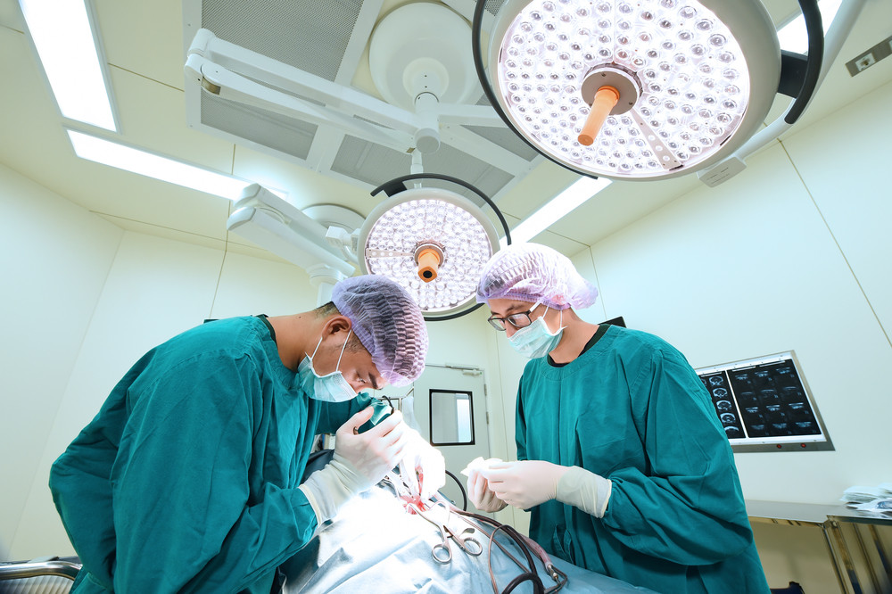 tips to choose a cosmetic surgeon